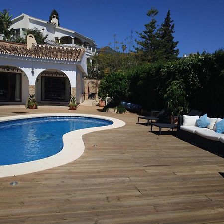 Summer Offers! Fabulous Luxury Villa Near The Beach Sleeps 8 베날마데나코스타 외부 사진